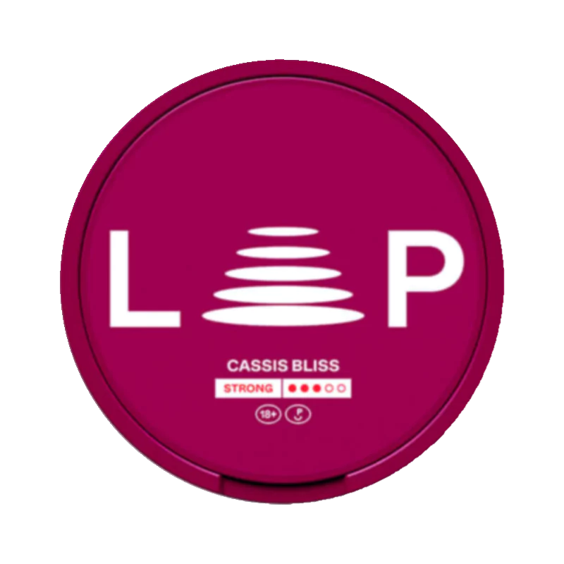 Front view of LOOP Cassis Bliss Strong nicotine pouch – blackcurrant and berry flavor