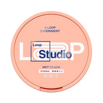 Front view of LOOP Hot Peach strong nicotine pouch – 9.4mg strength with peach flavor